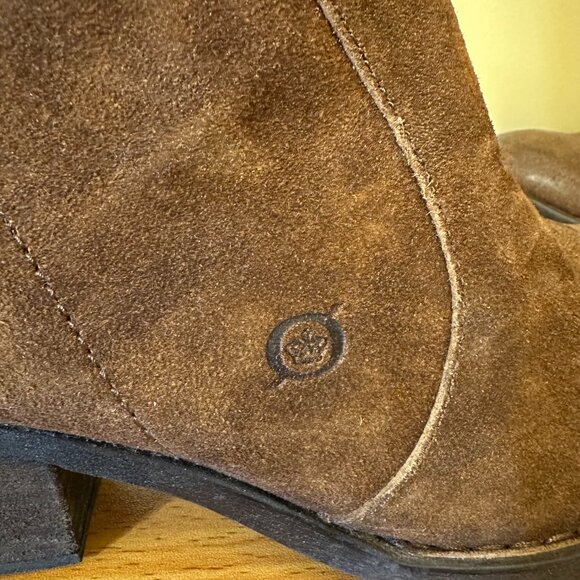 New Born Azurite Womens Sz 8.5M Knee High Boots, Brown Rust Suede Leather F11926 - Picture 2 of 14